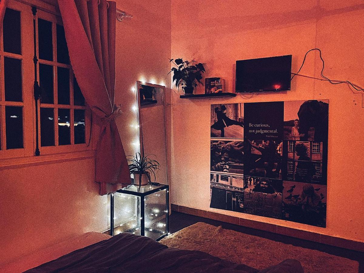 دالات The Balcony Bnb المظهر الخارجي الصورة