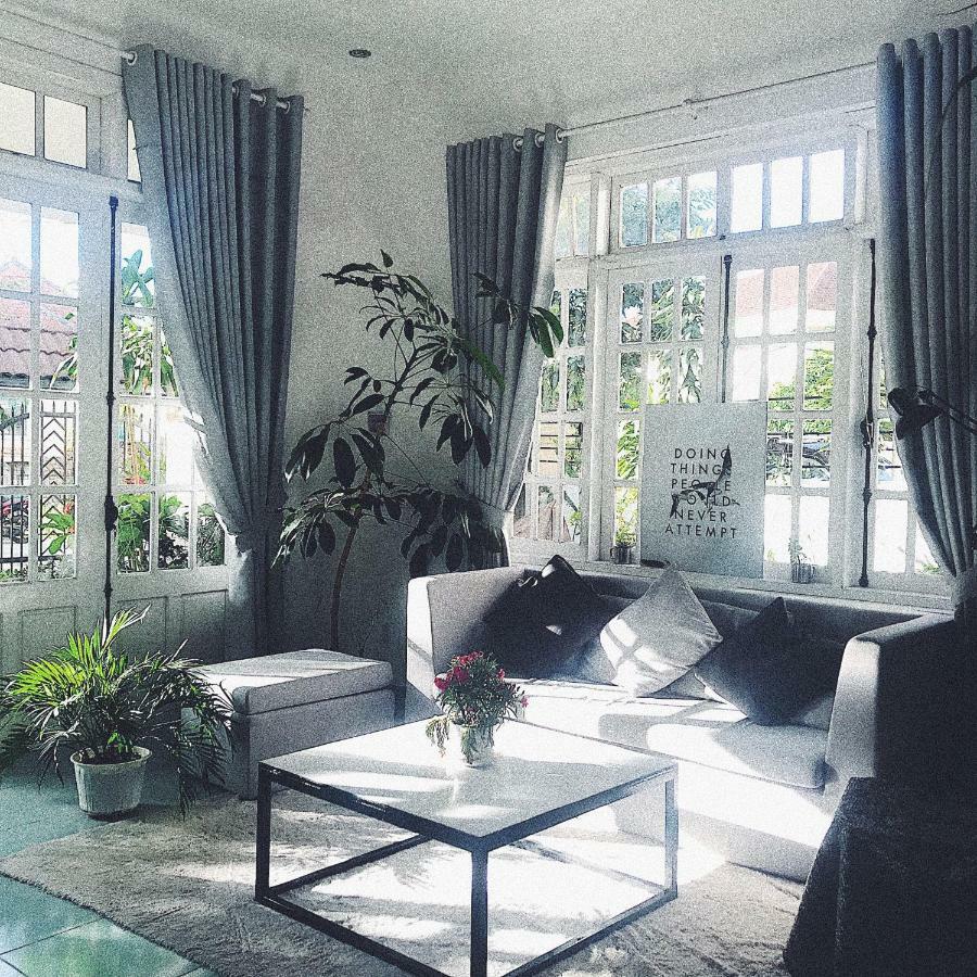 دالات The Balcony Bnb المظهر الخارجي الصورة